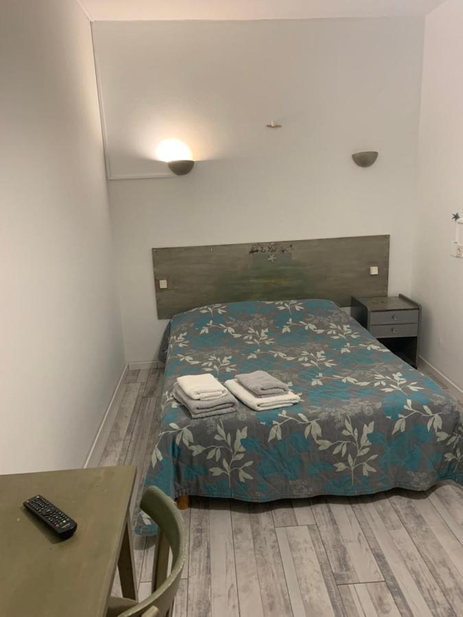Hotel Le Cosy Pont-de-Cheruy Экстерьер фото